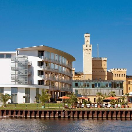 Vienna House By Wyndham Havelufer Potsdam Hotel Exterior foto