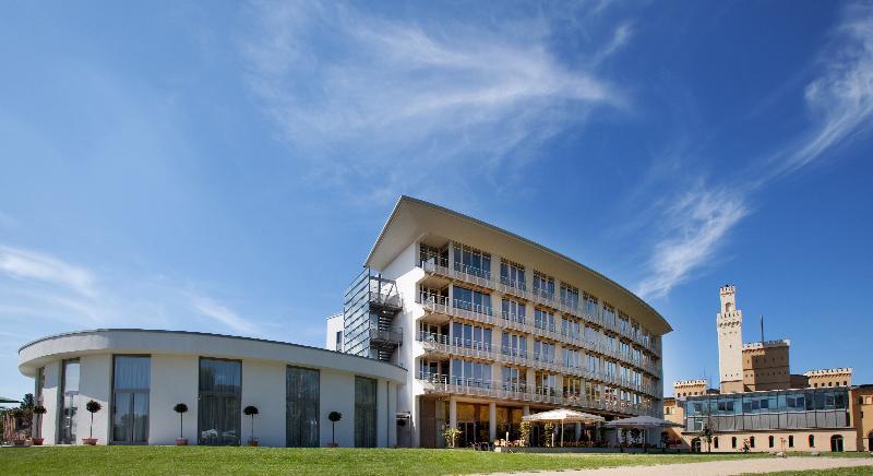 Vienna House By Wyndham Havelufer Potsdam Hotel Exterior foto